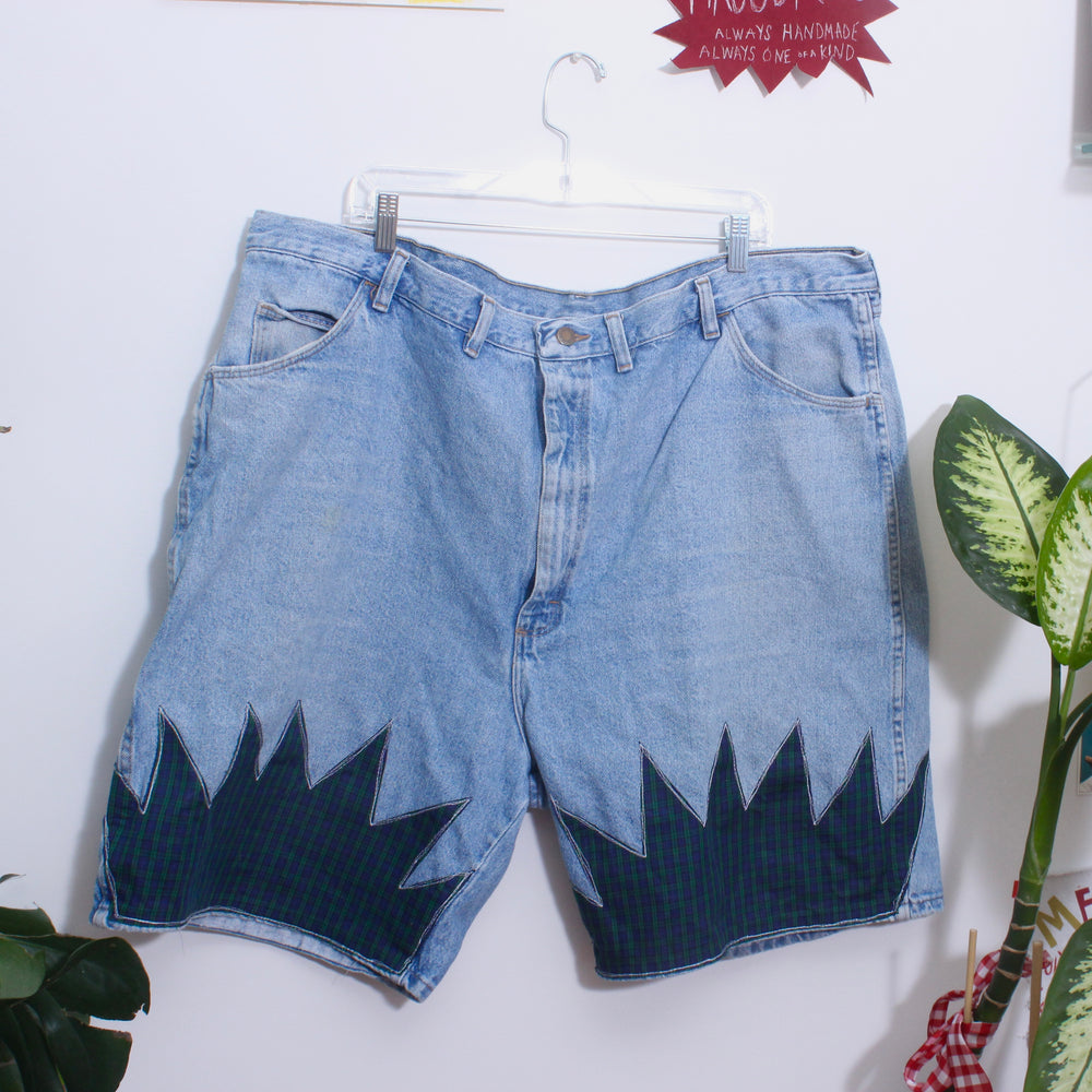 Abstract spike jorts(44)
