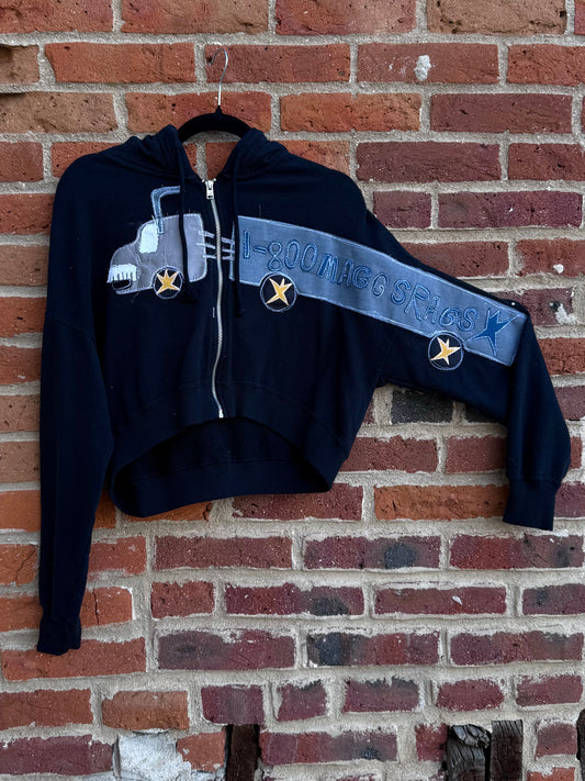 16 wheeler zip up(small)