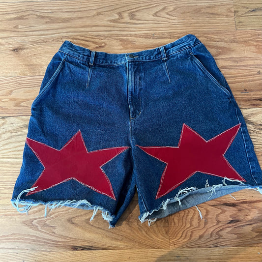 Red star jorts!(36)