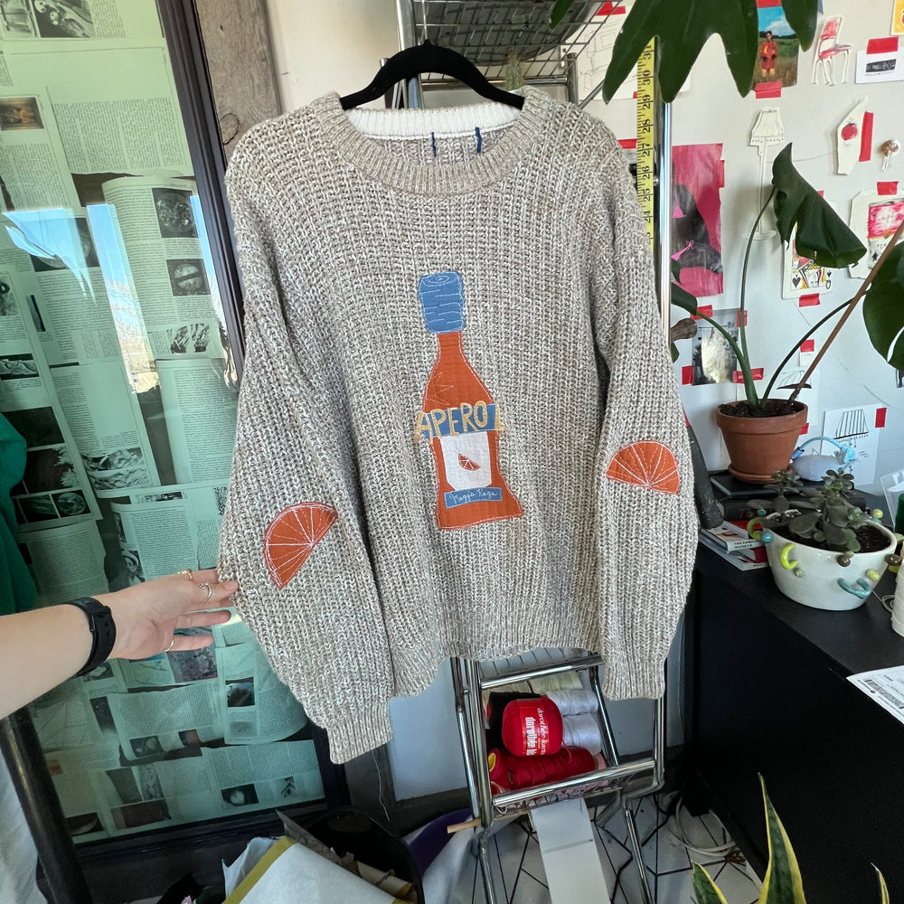 
                      
                        Aperol sweater(XL)
                      
                    