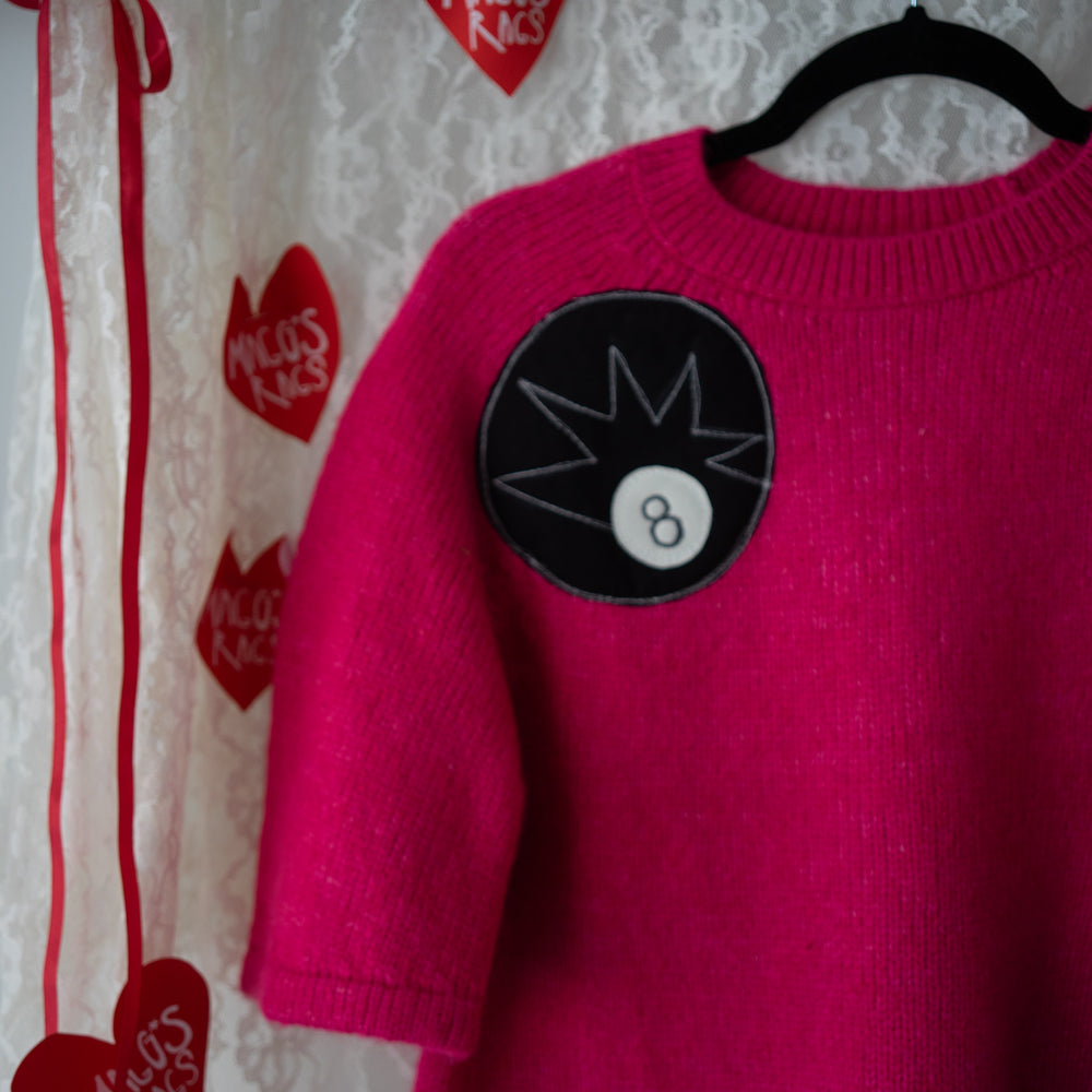 
                      
                        Hot pink double 8ball short sleeve sweater (m)
                      
                    