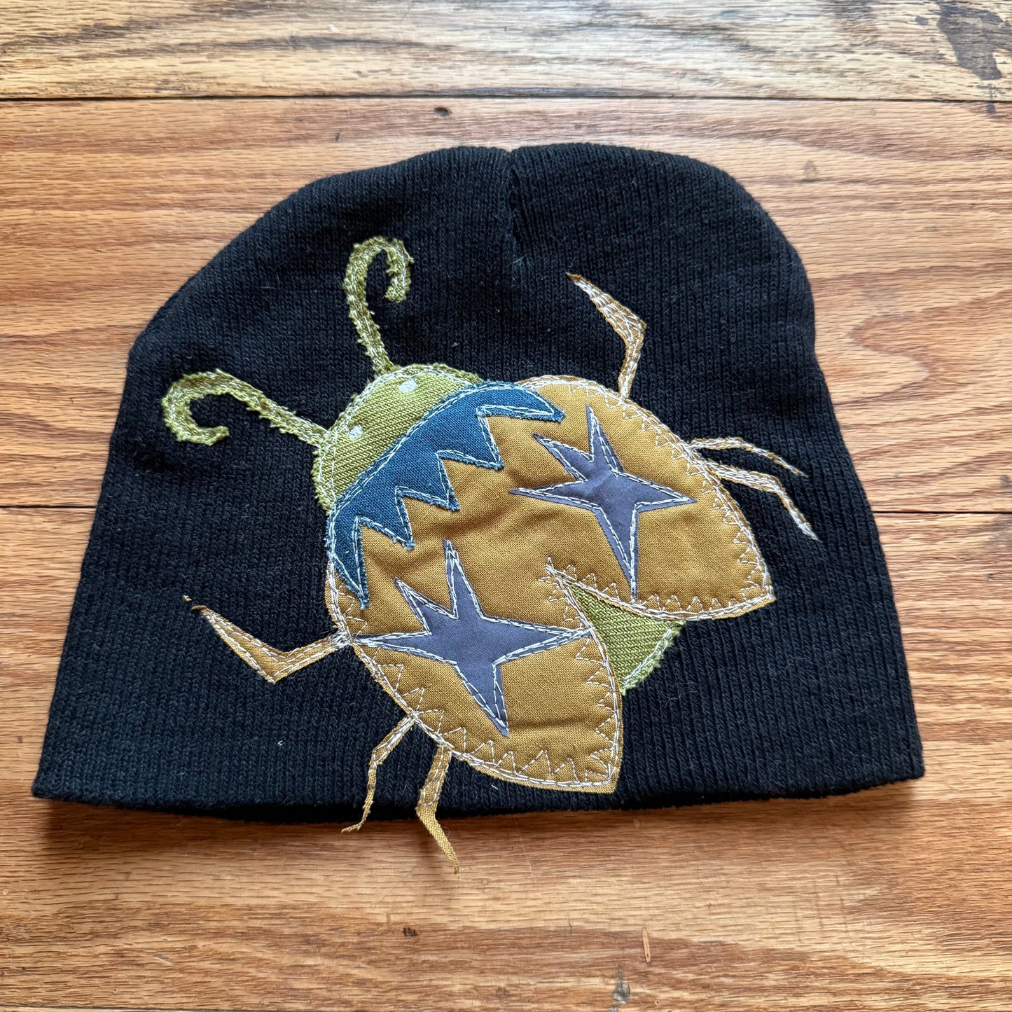Bug beanie