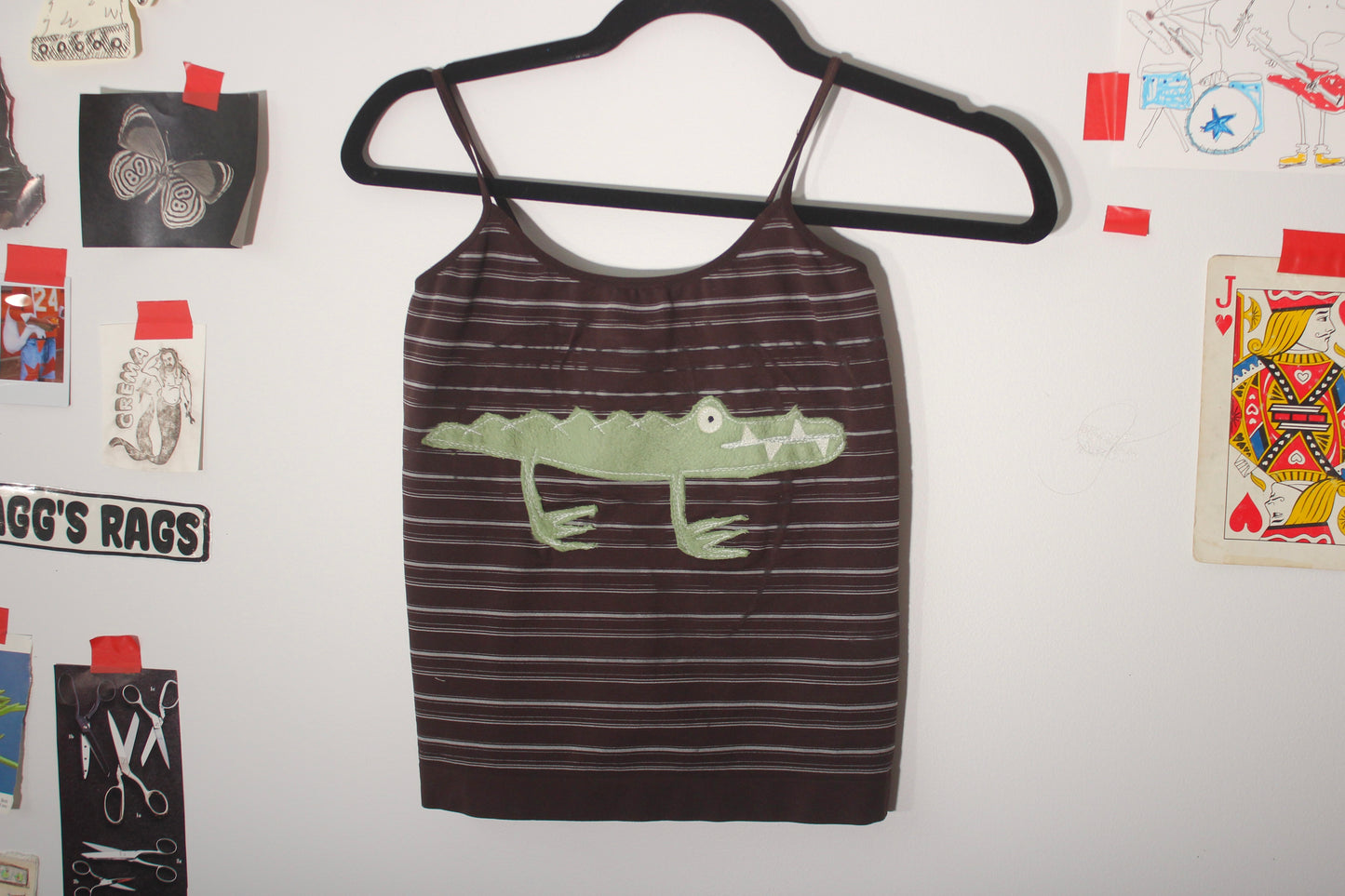 Gator n’ stripes tank(XS)