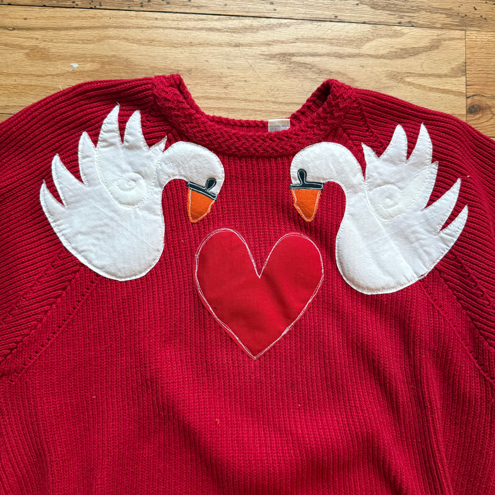 Swans in love sweater(large)