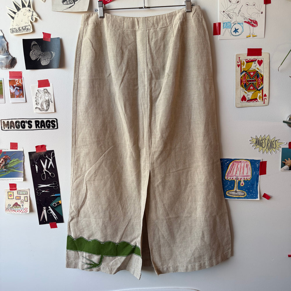 
                      
                        Linen gator maxi skirt(10)
                      
                    