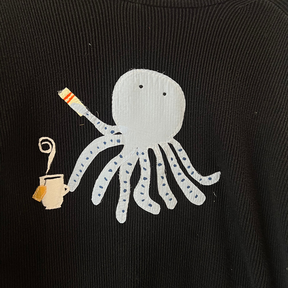 
                      
                        Busy Octopus shirt(Medium)
                      
                    