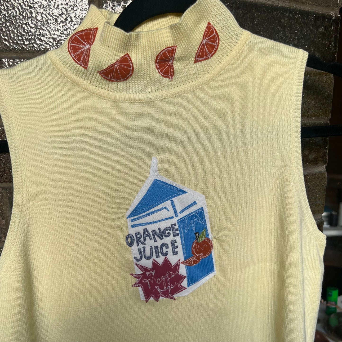 Orange juice mock neck tank(S/M)