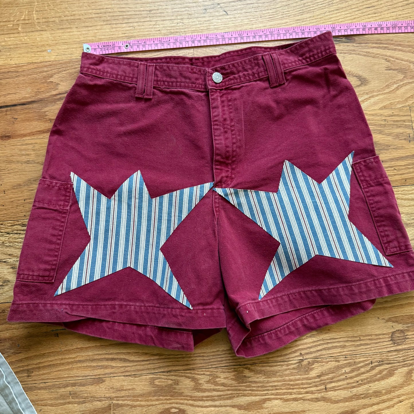 STAR SHORTS(32)
