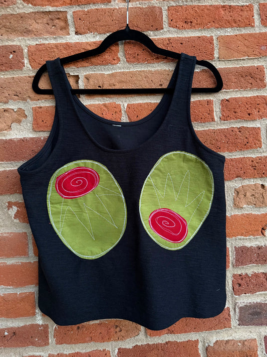 Olive (•)(•)’s (large)