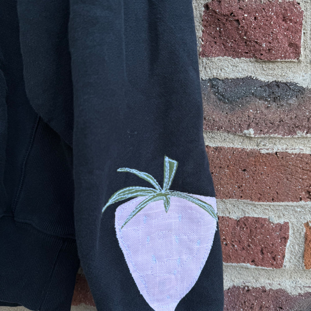 
                      
                        Fruity hoodie(Small)
                      
                    