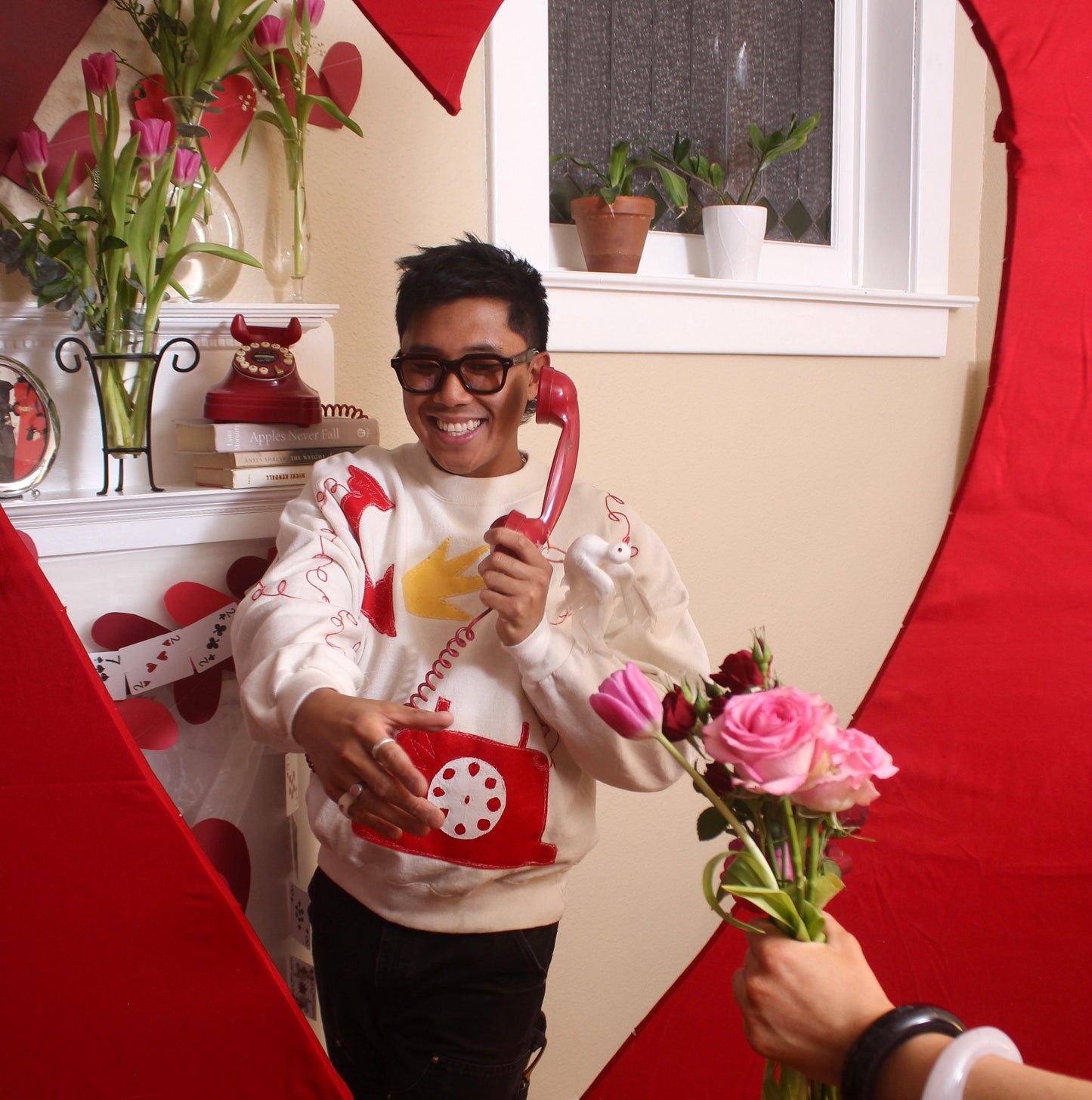 360° telephone sweater(XL) - Magg's Rags 