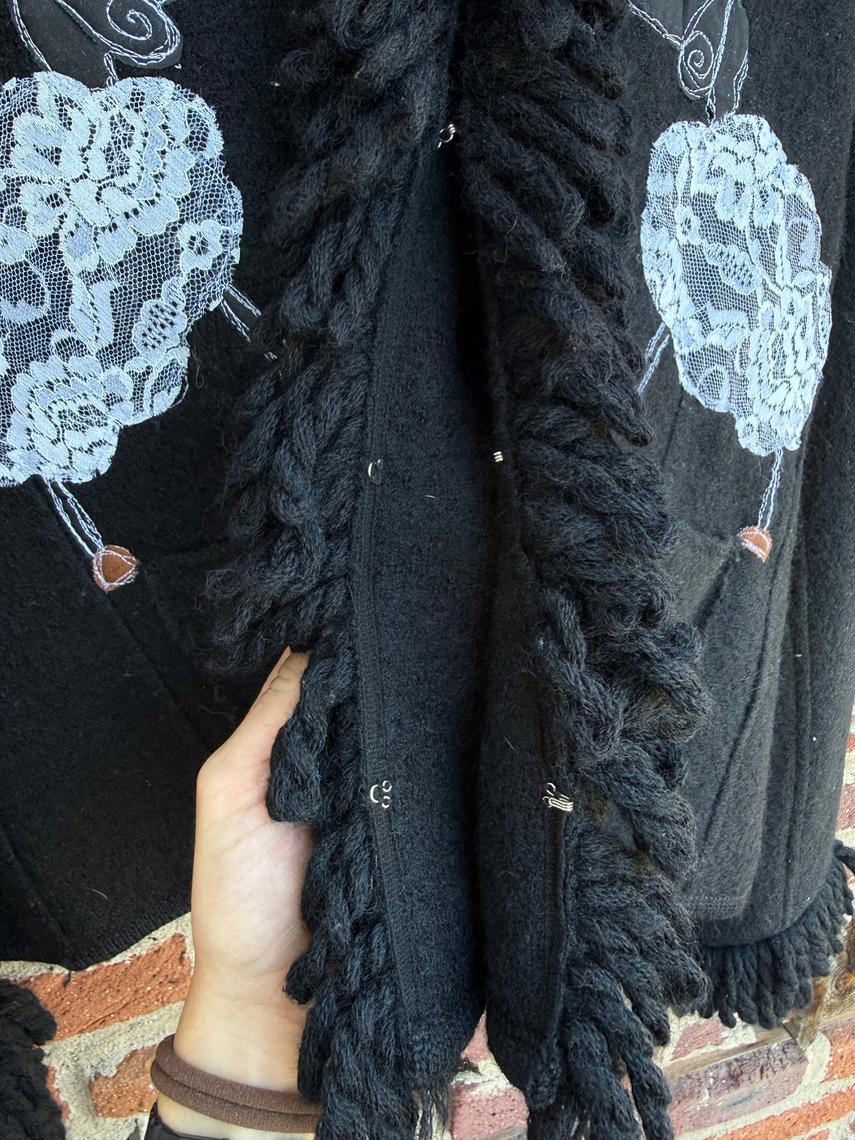 Wool n’ lace shag sheep cardigan(large)