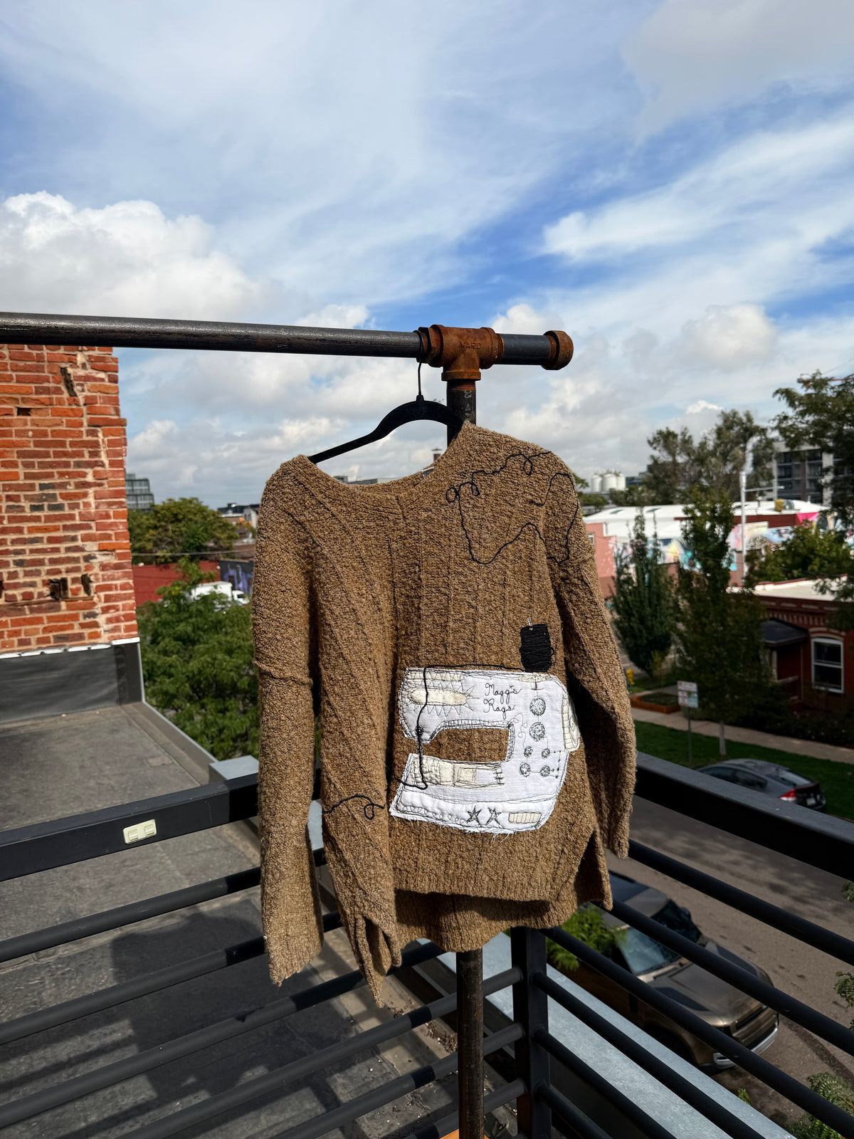 Sewing machine 360° sweater(L)