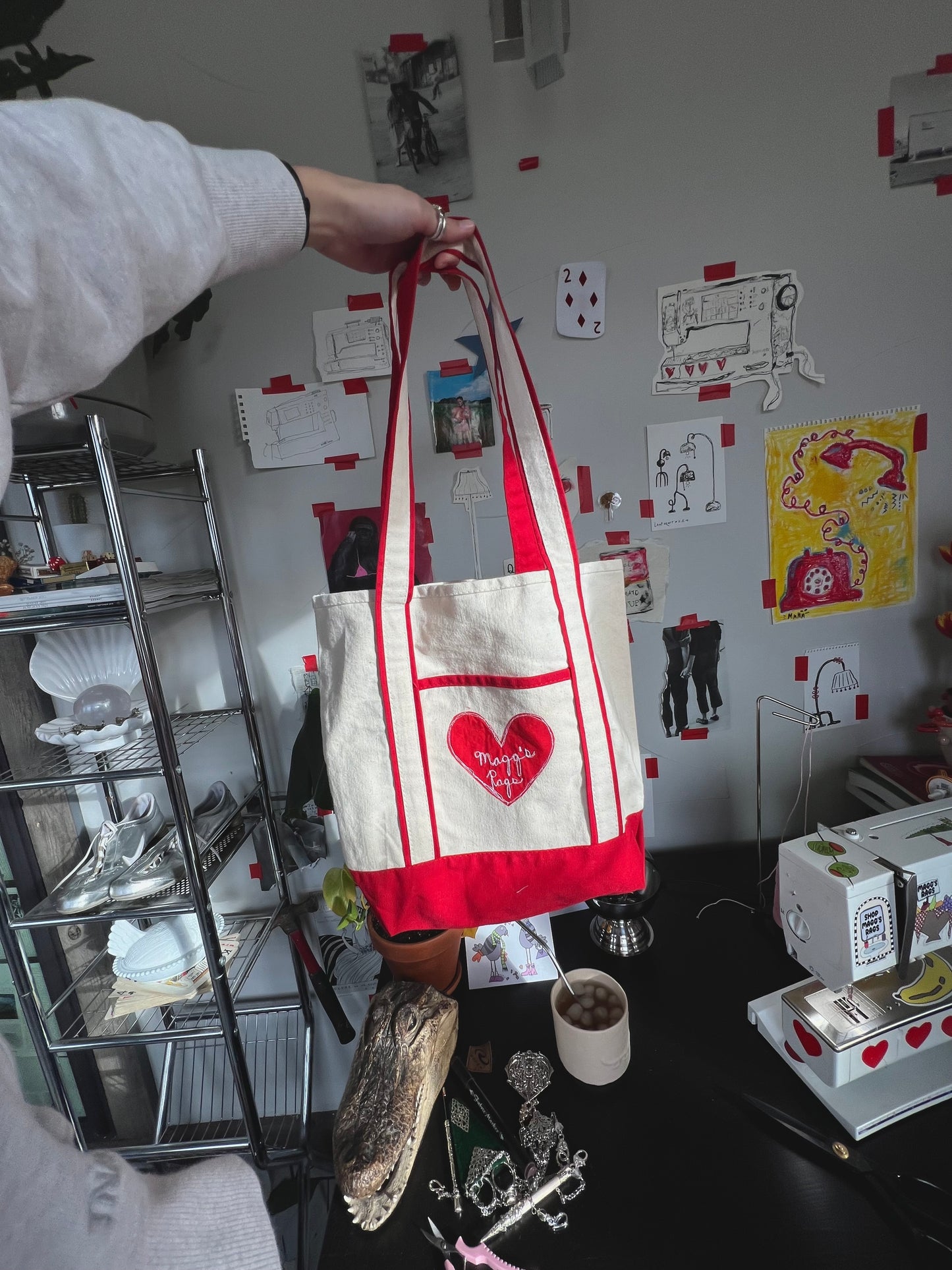 Red heart tote bag