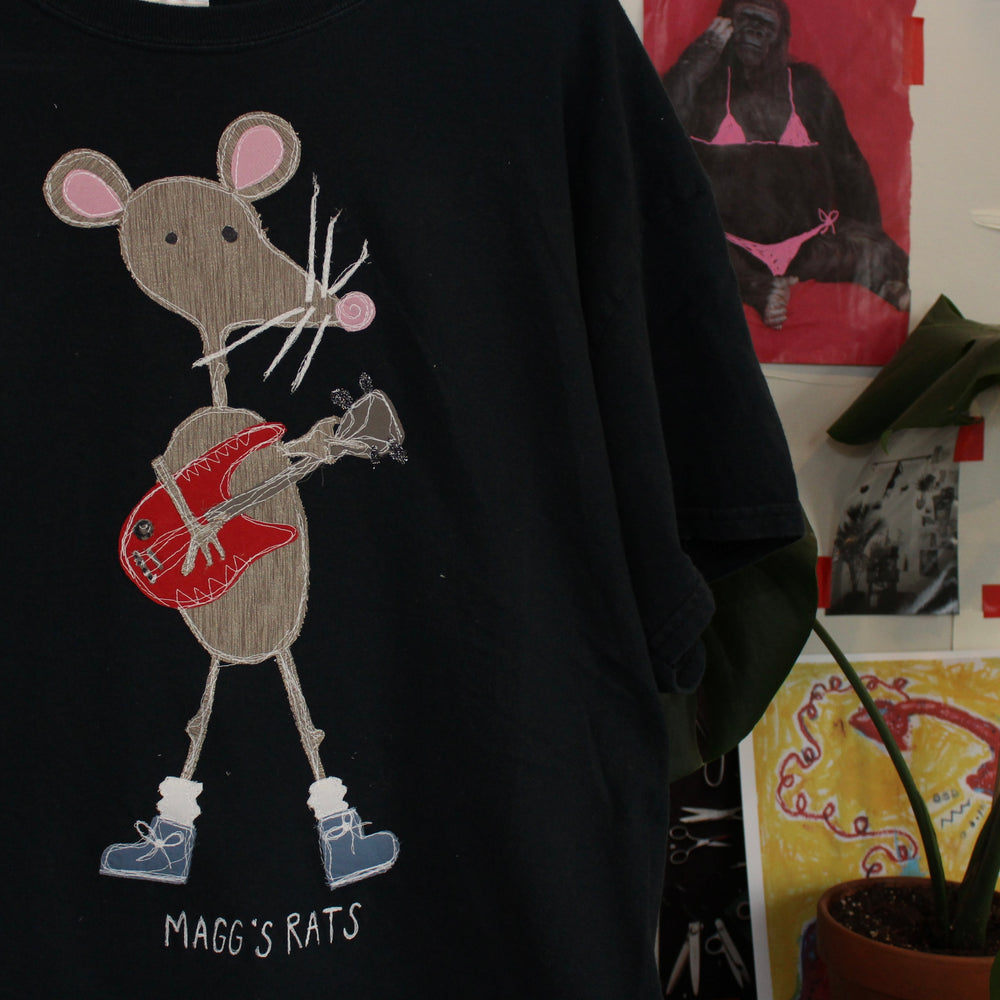 
                      
                        Guitar rat tee(XL)
                      
                    