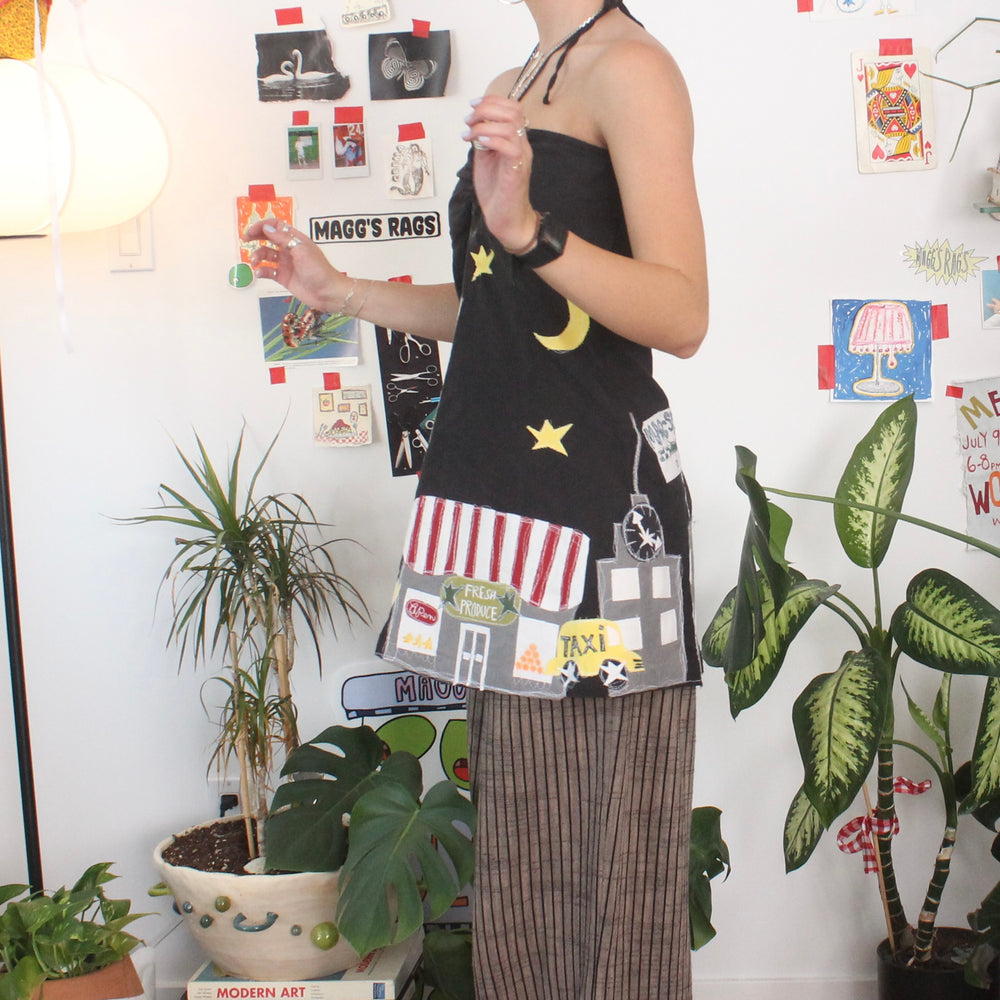 
                      
                        NYC 360° dress(medium)
                      
                    