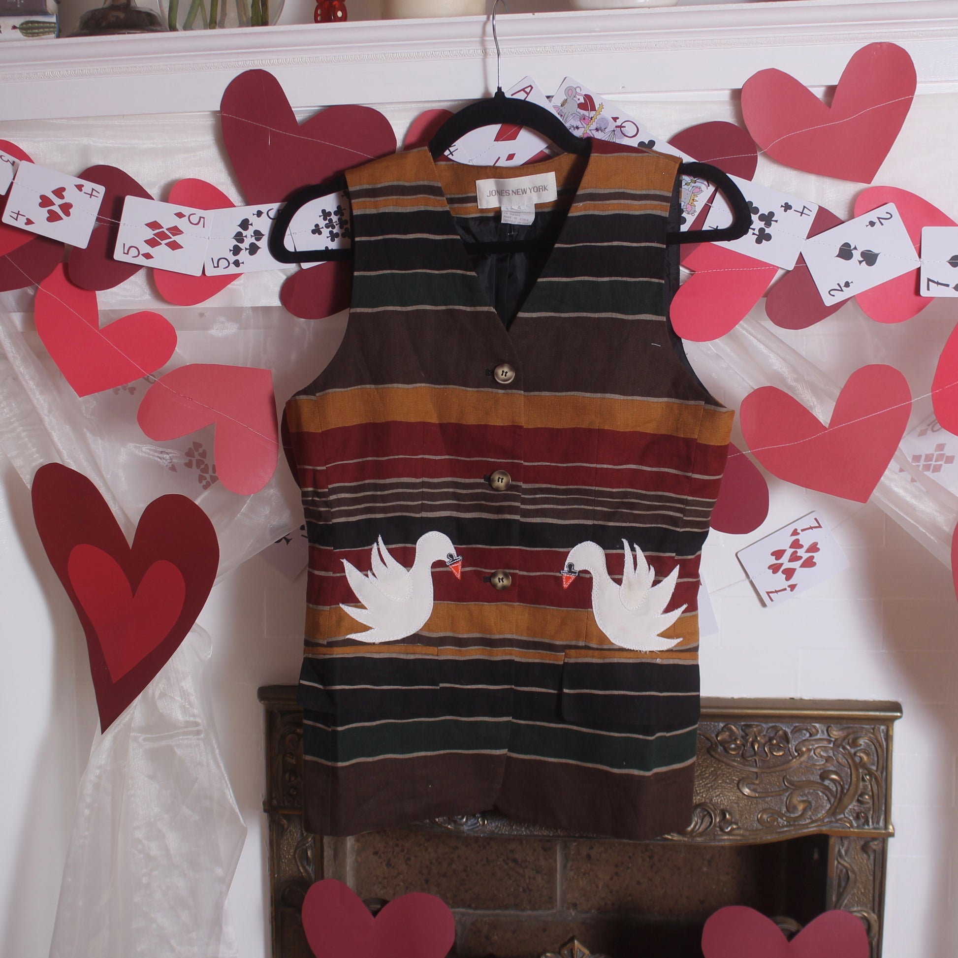 Swans ‘n stripes vest(small) - Magg's Rags 