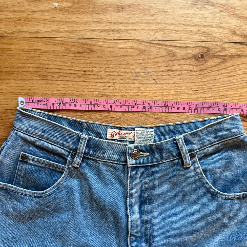 
                      
                        STAR SHORTS(30)
                      
                    