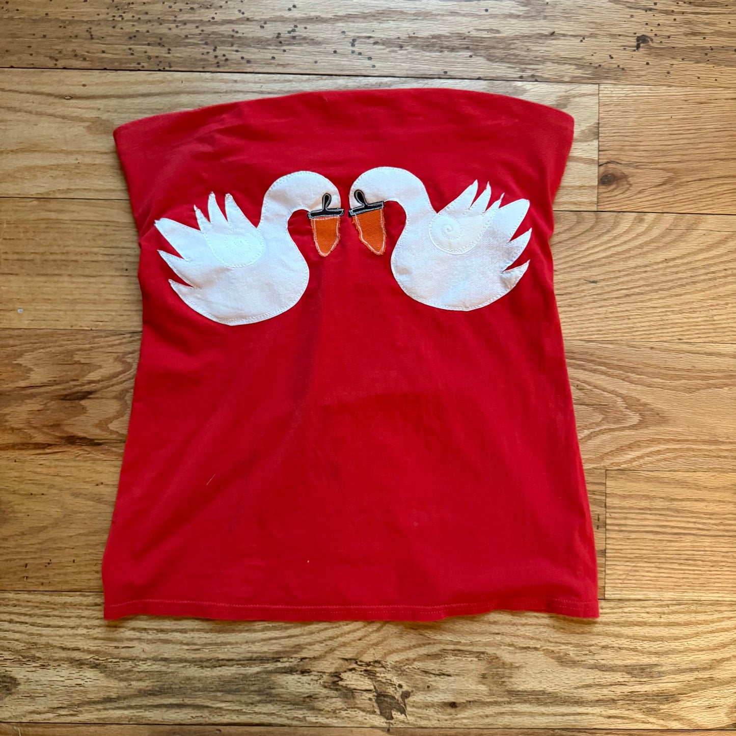 Swans in love tube top(large)