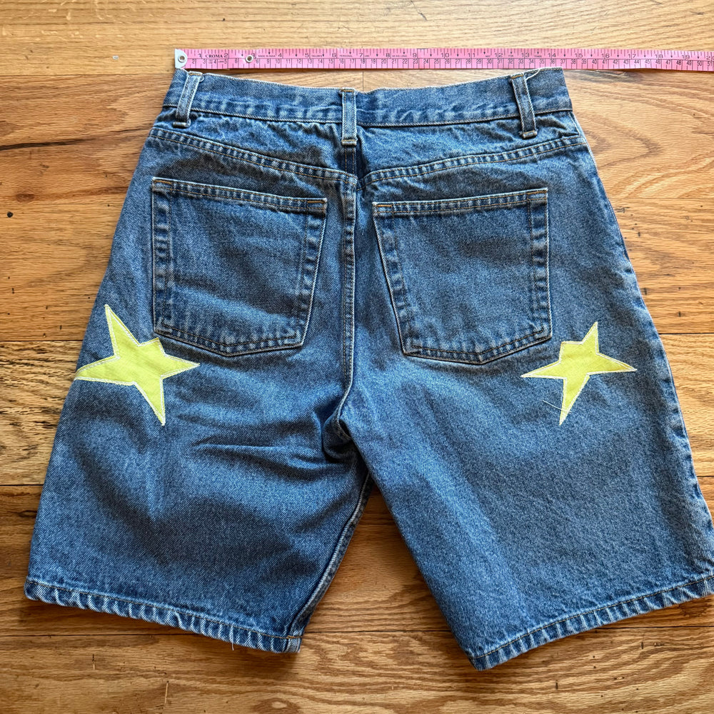 STAR SHORTS(28)