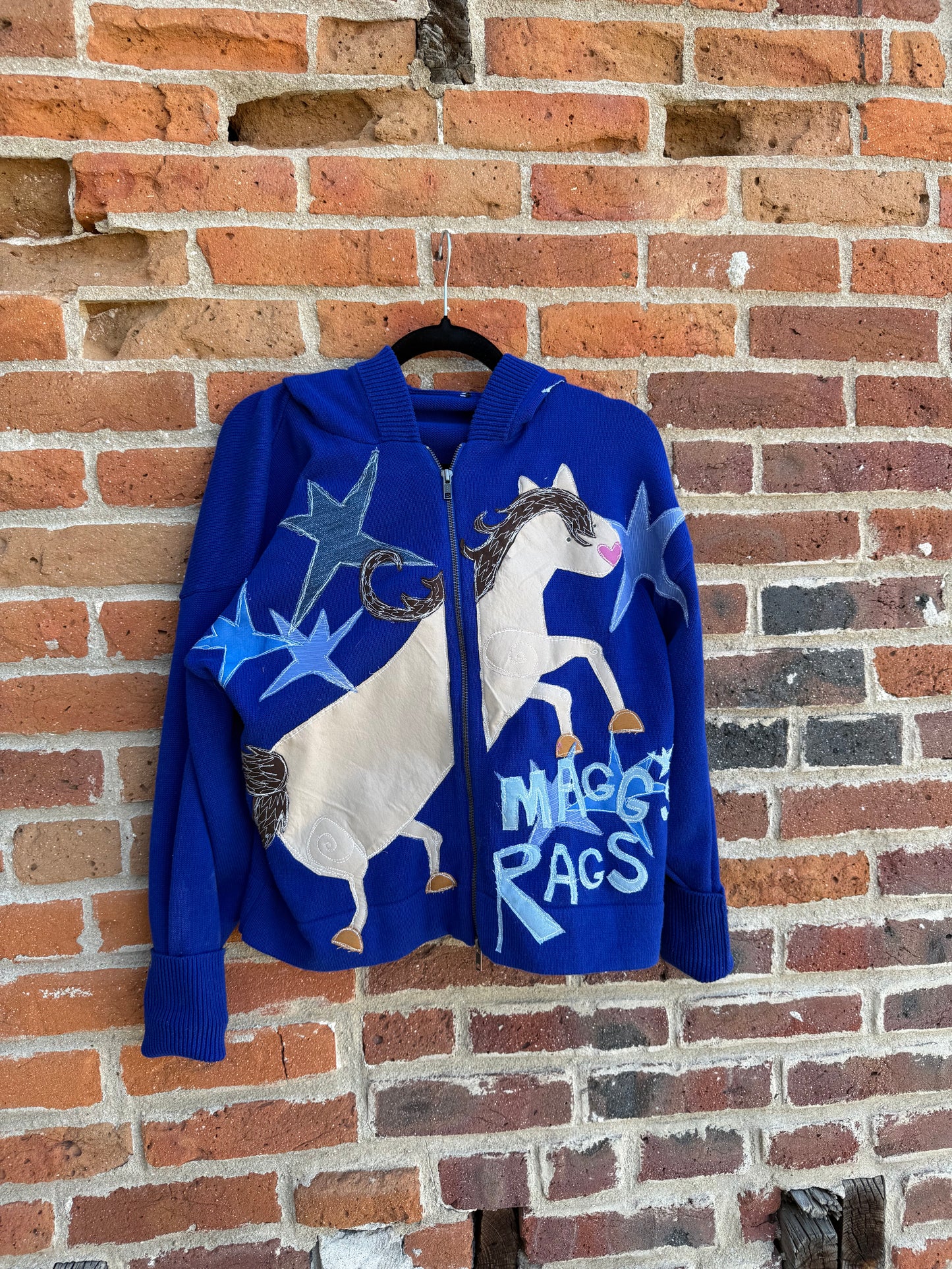 Magg’s Rags horse n’ stars hoodie(large)