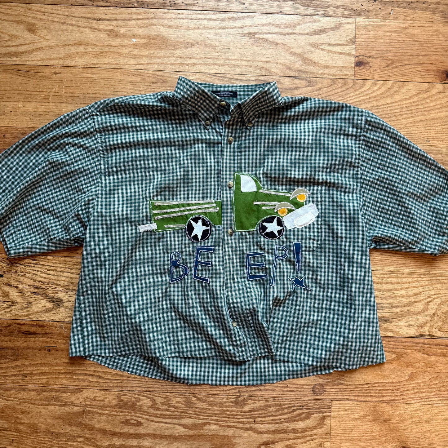 Beep truck button up(M/L)