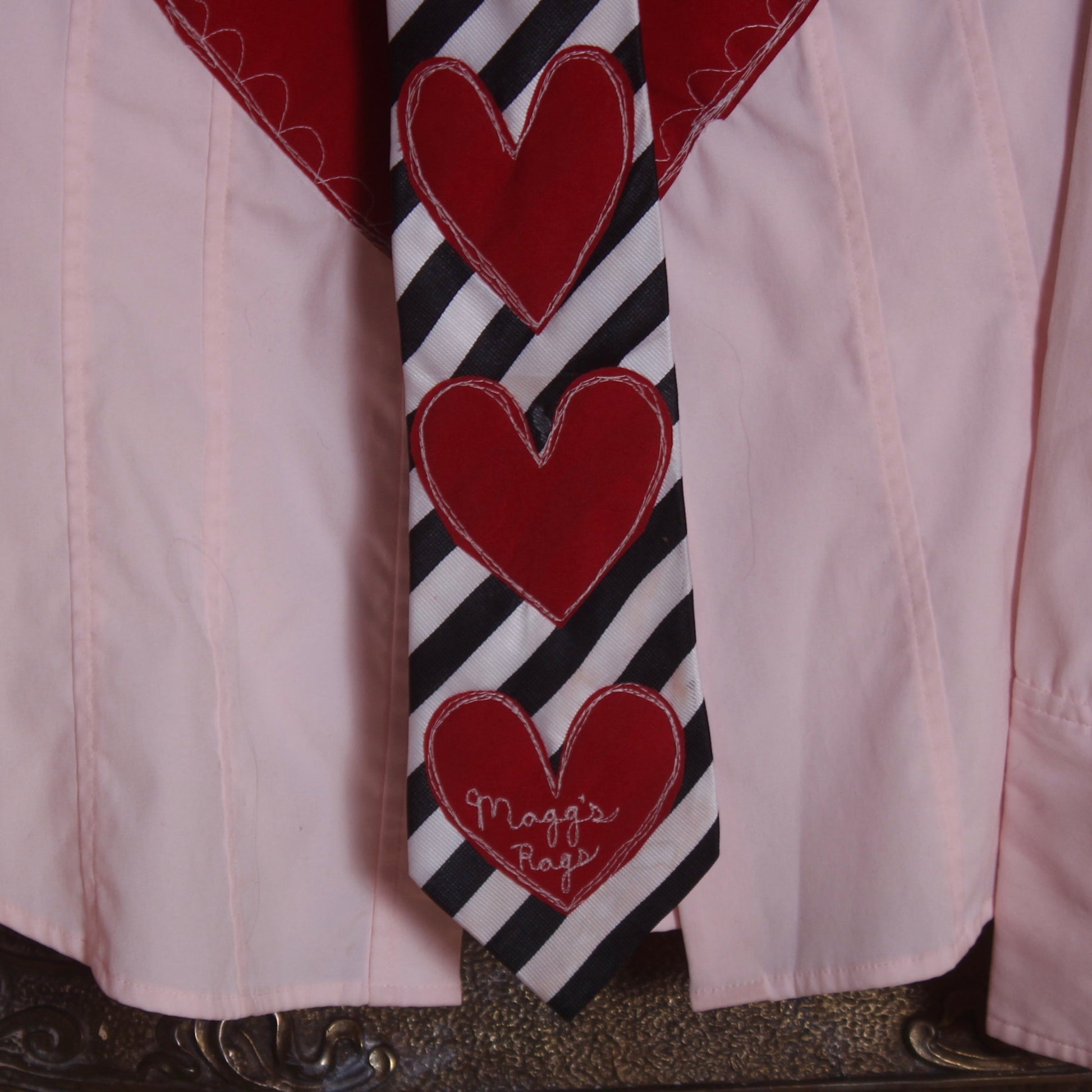 Heart button down & striped tie(small) - Magg's Rags 