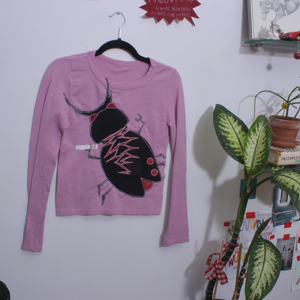Bug with cig longsleeve(small)