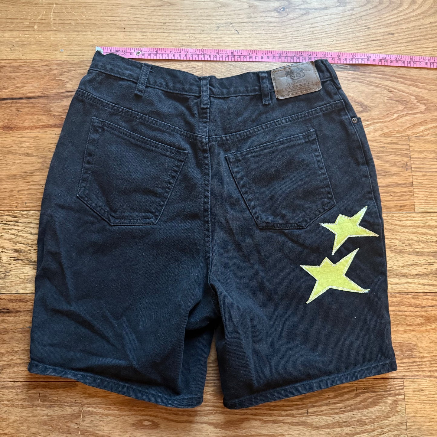 STAR SHORTS(30)