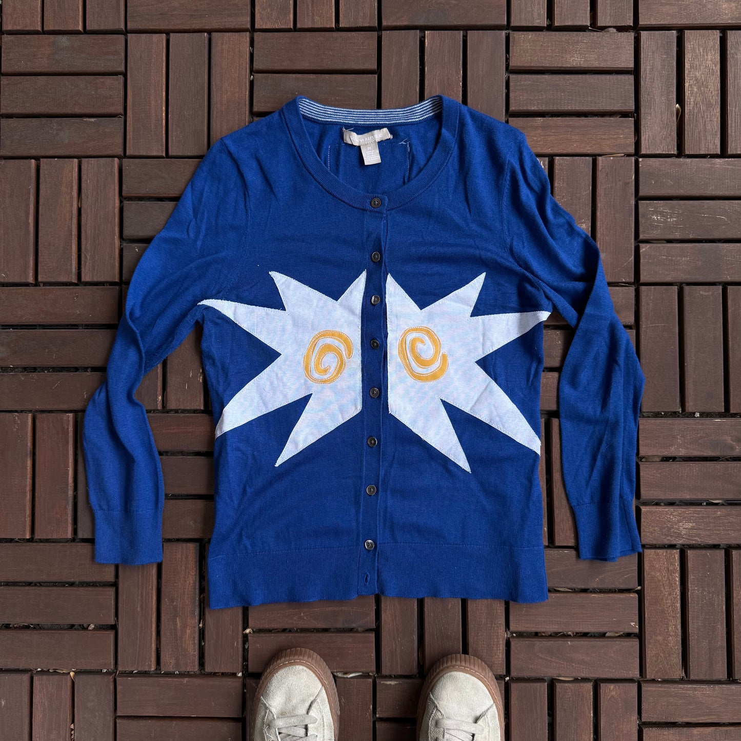 Swirly spike cardigan(medium)