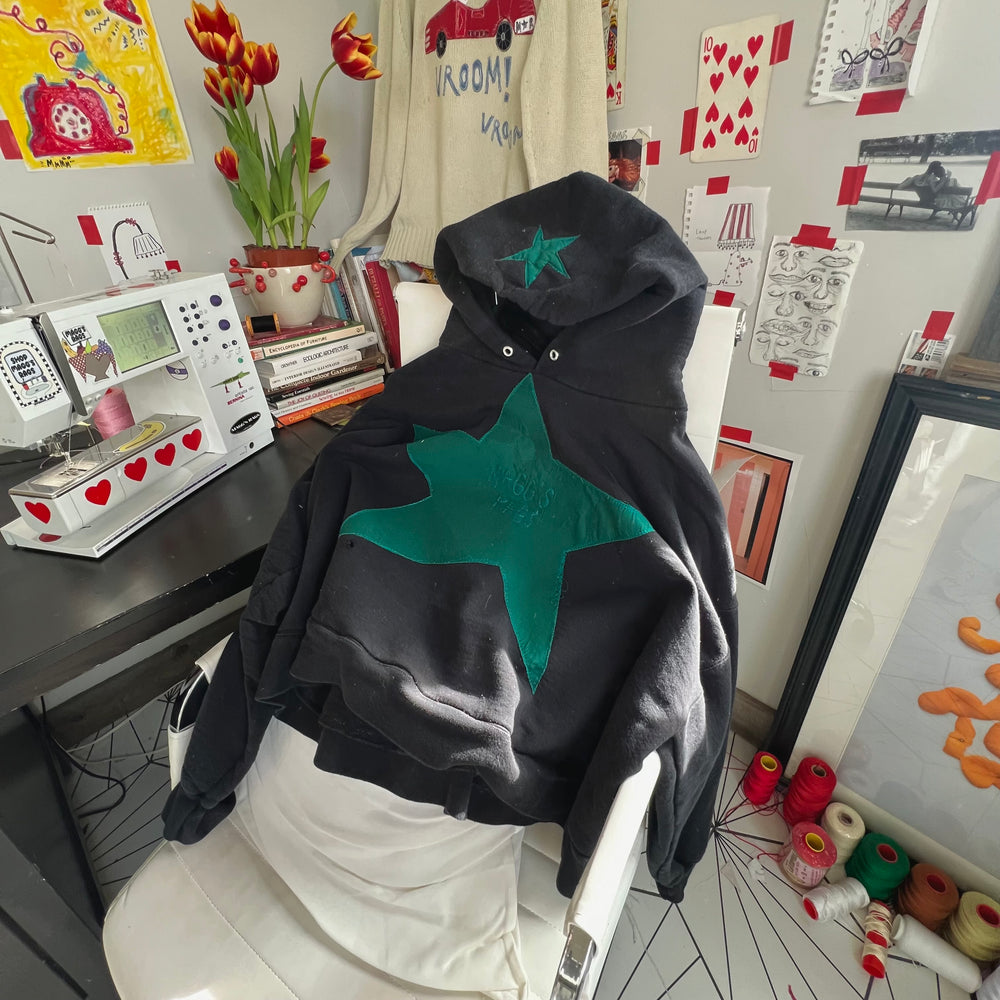 
                      
                        Magg’s Rags star hoodie(Large)
                      
                    