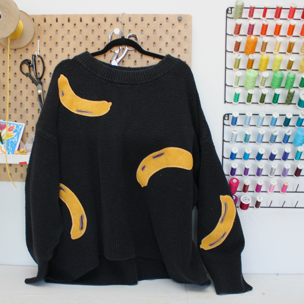 Banana sweater(2XL)