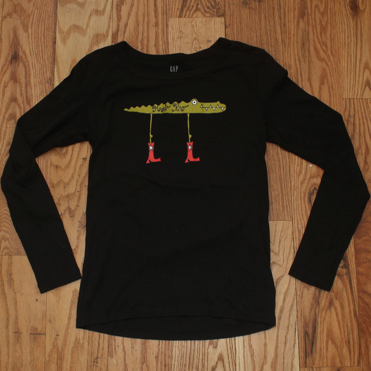 Gator n’ boots long sleeve tee(large)