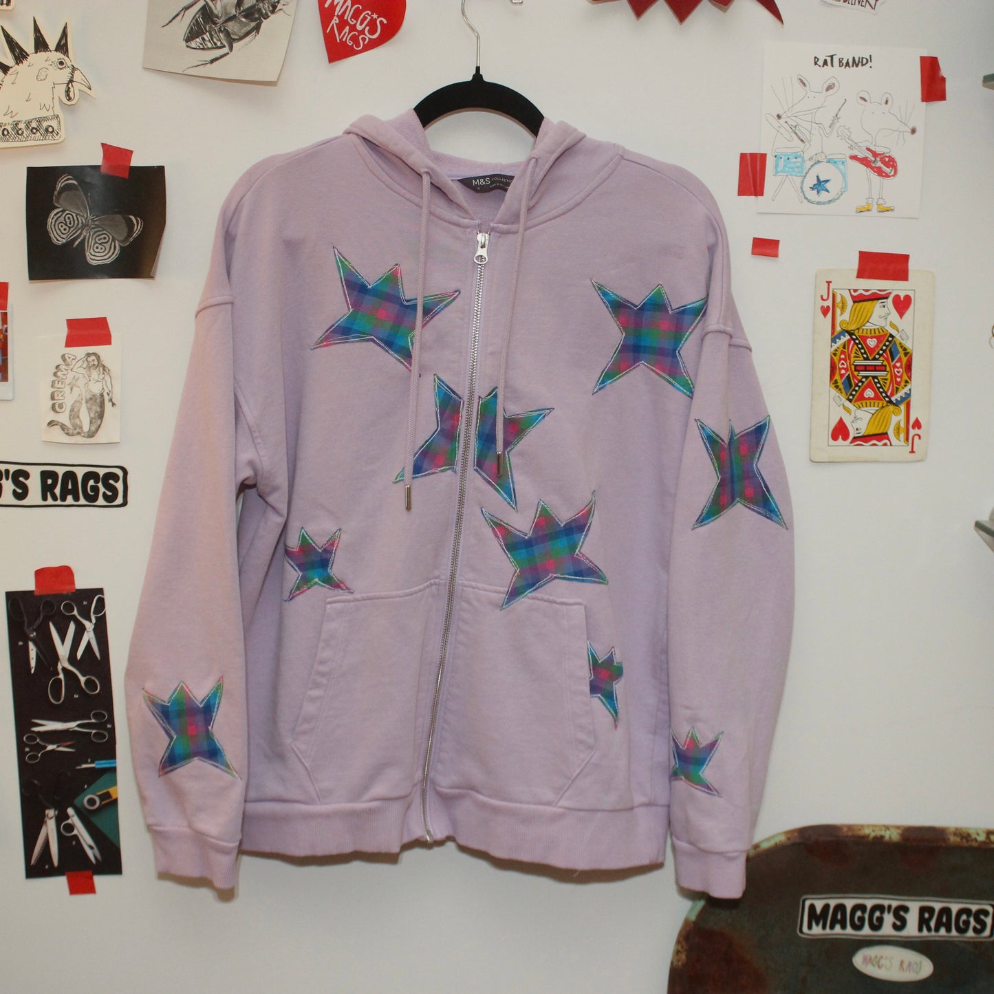 All over stars zip up hoodie(medium)