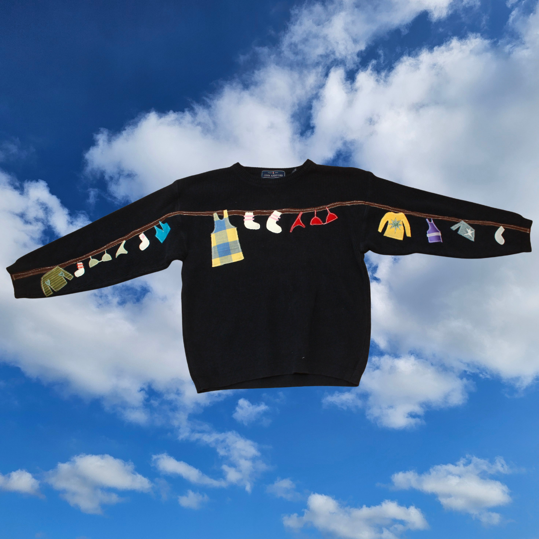 Clothesline sweater(medium)