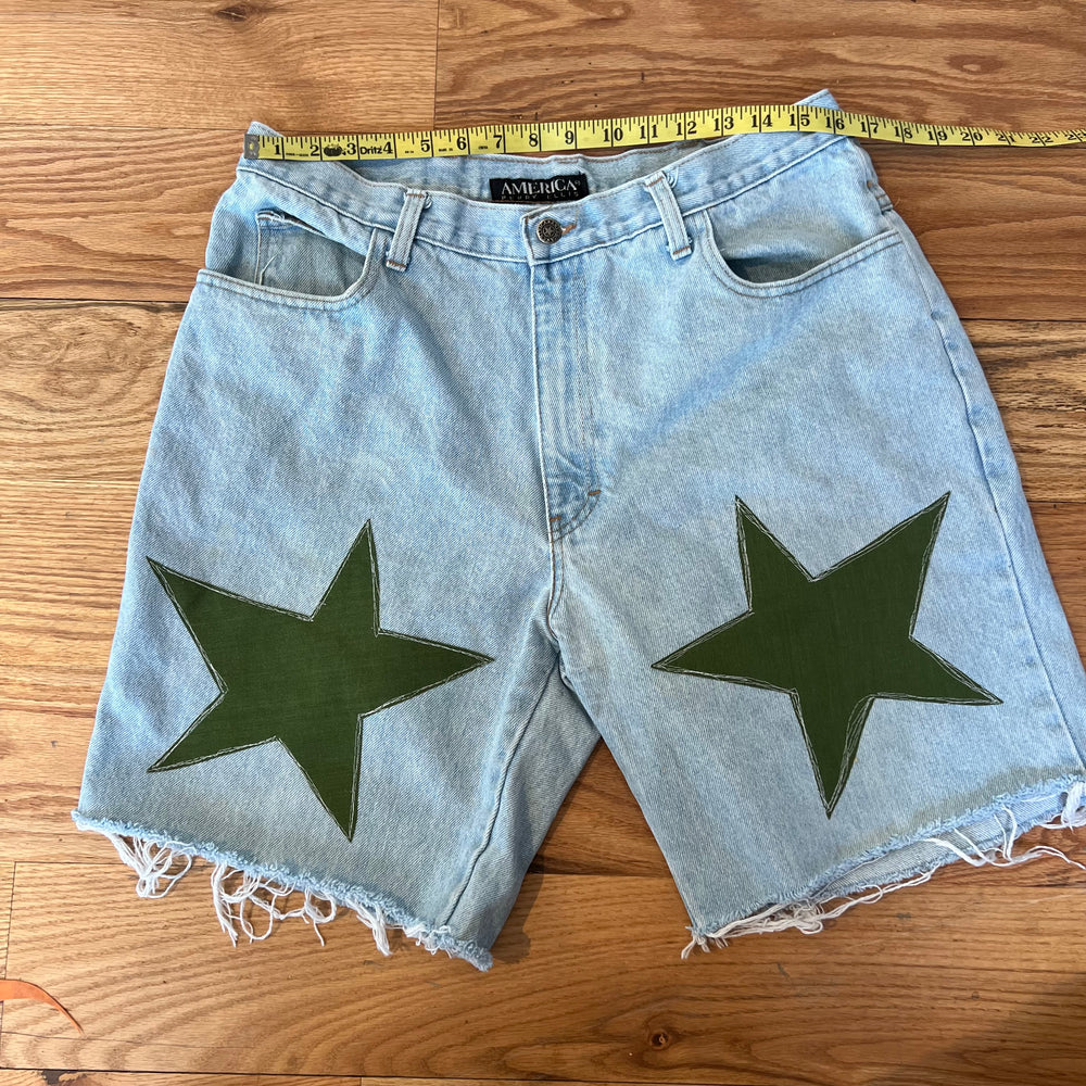 Green star jorts!(32)