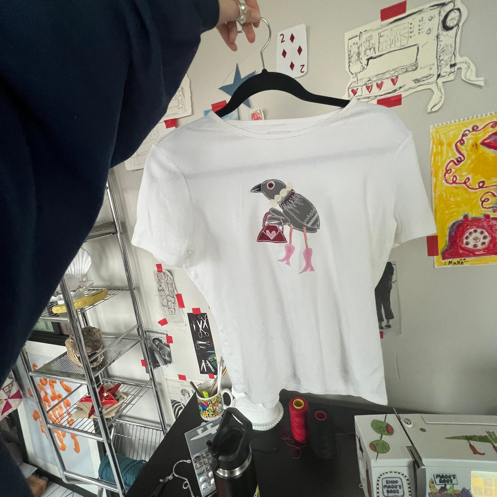 Miss Sassy Pigeon tee(small)