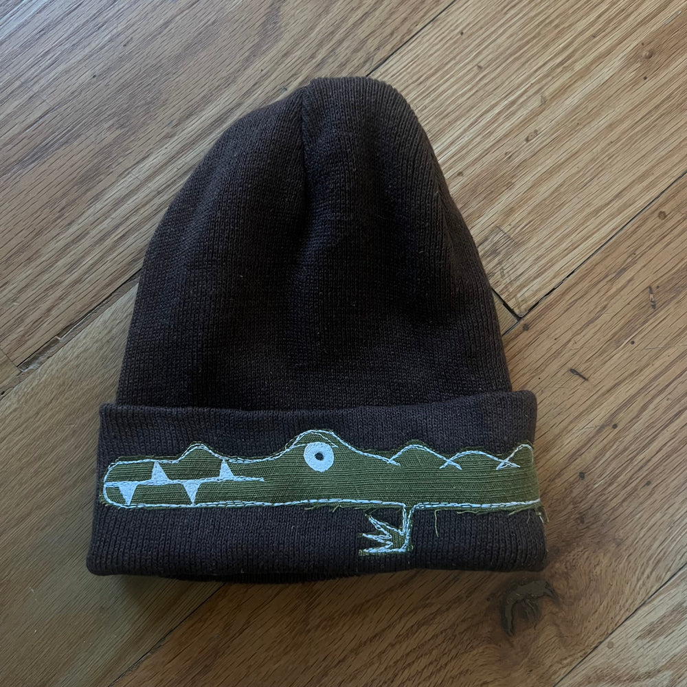 Brown gator beanie(O/S)