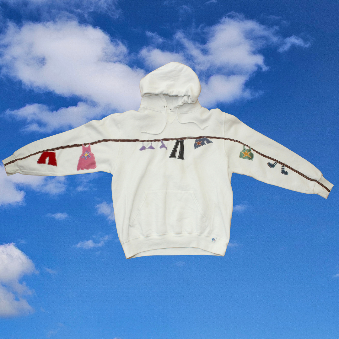Clothesline hoodie(large)