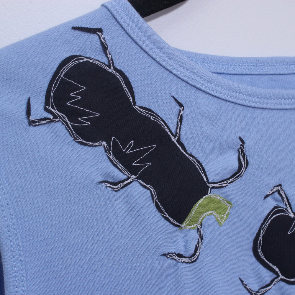 
                      
                        Ants matching tee(XL)
                      
                    