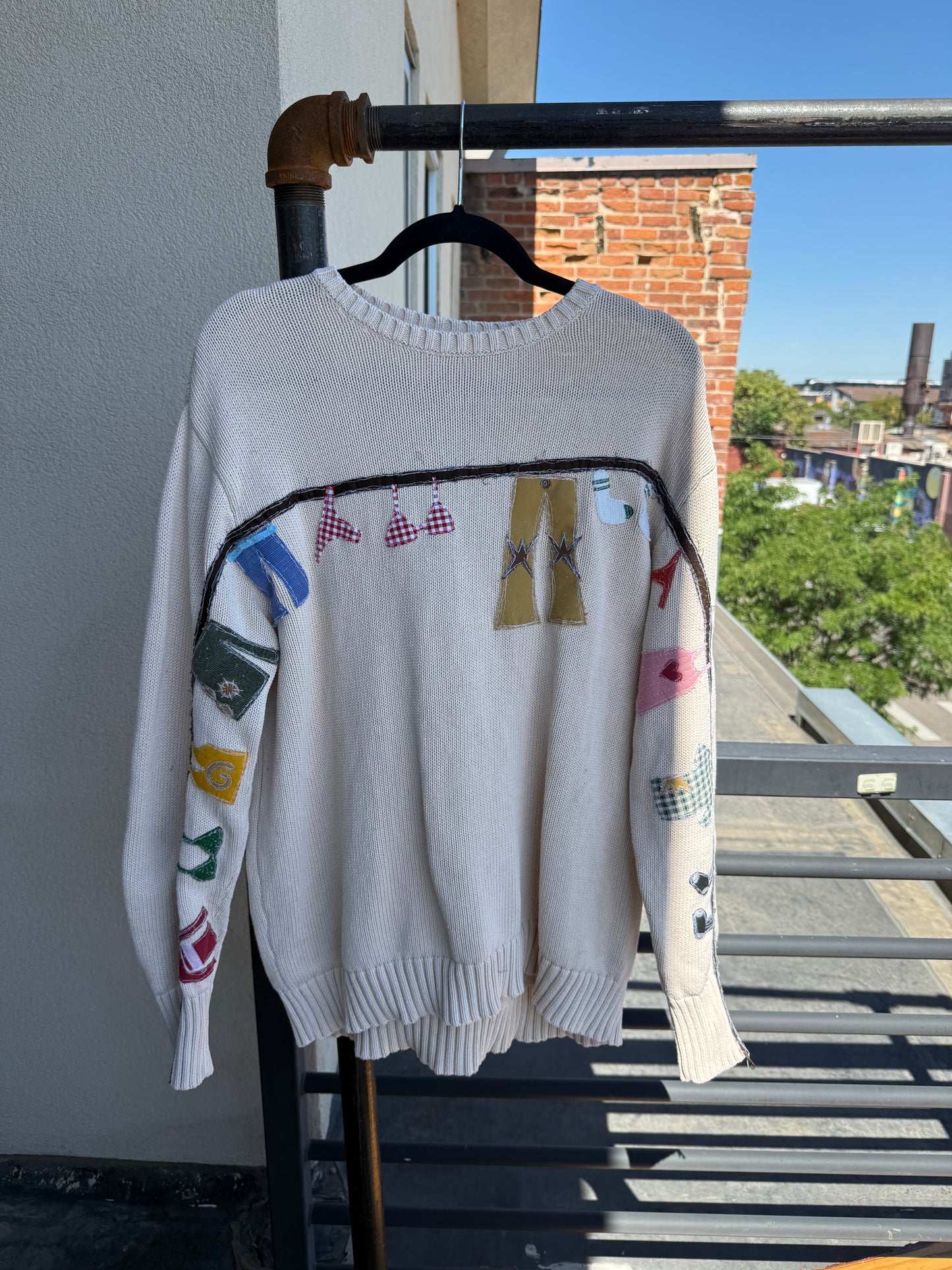Classic Clothesline Sweater(XL)