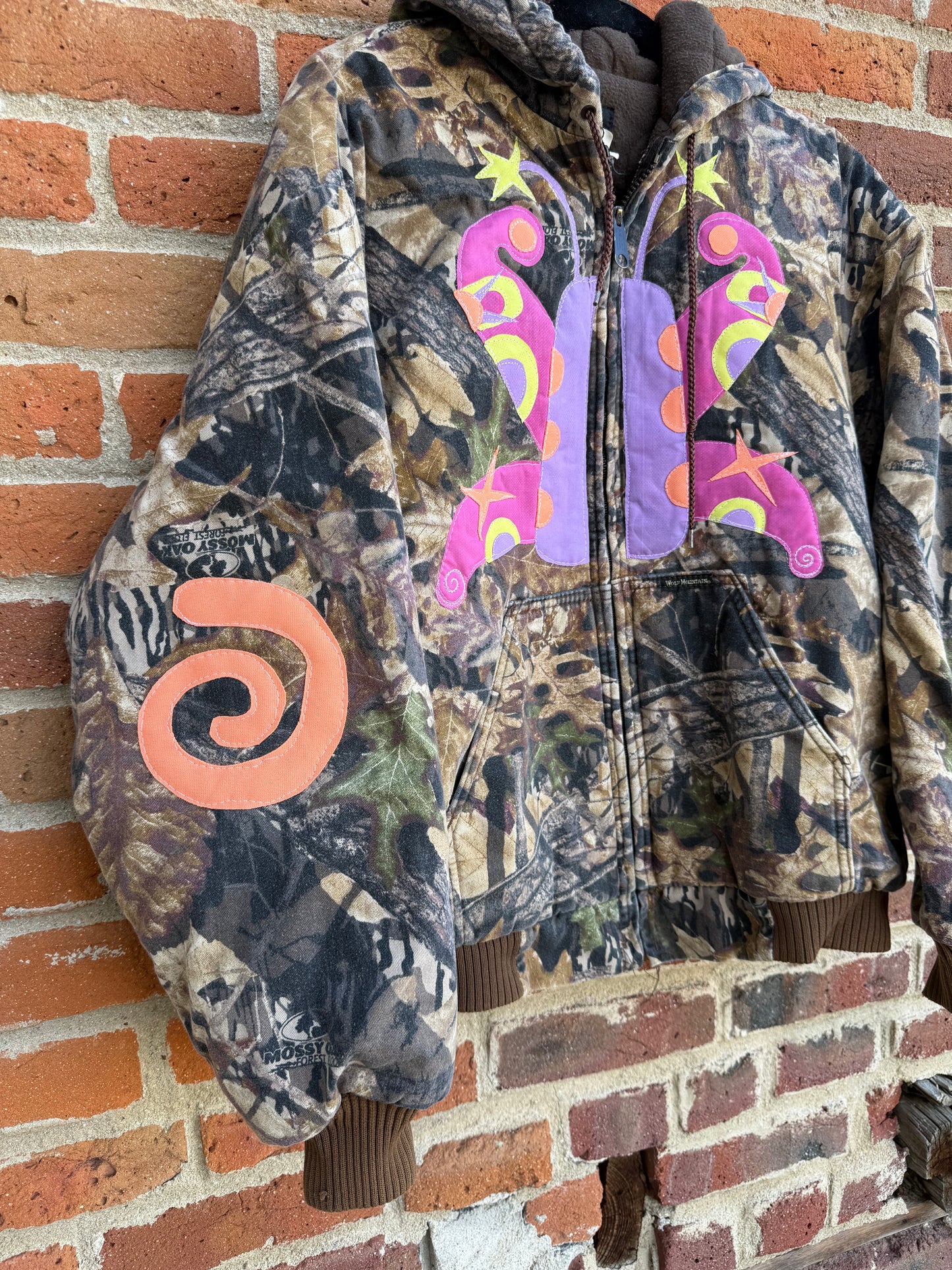 Butterfly Camo Jacket(Medium)