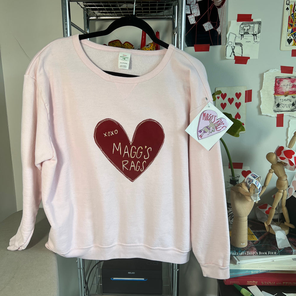 
                      
                        XOXO Magg’s rags Embroidered crew(XL)
                      
                    