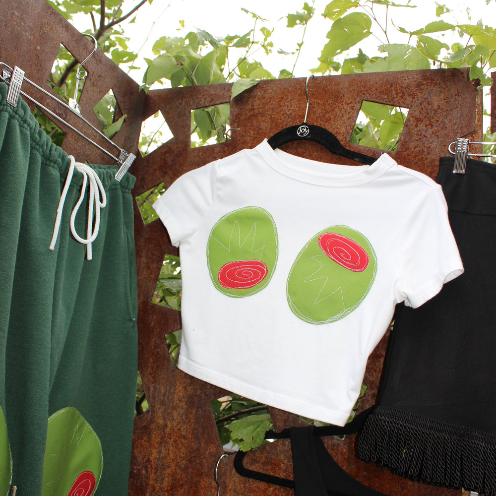 Olive t*ts baby tee(XS)