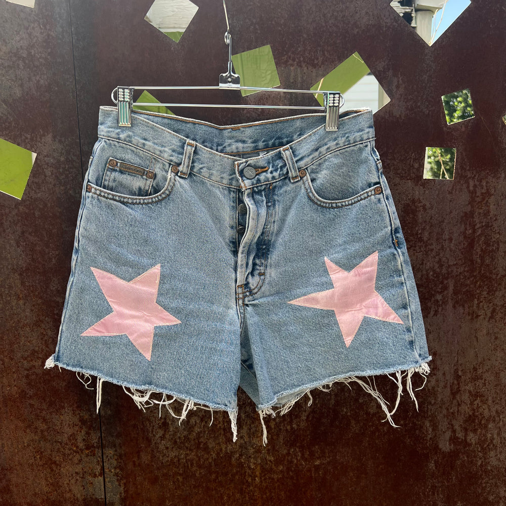 Star patch shorts(4)