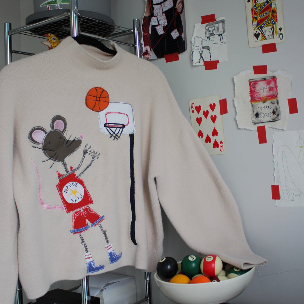 
                      
                        MAGG’S RATSketball sweater(small)
                      
                    