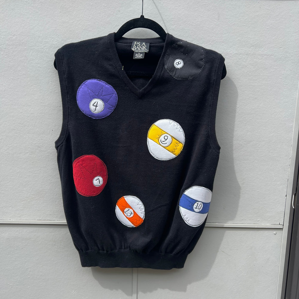 
                      
                        Billiard vest(small)
                      
                    