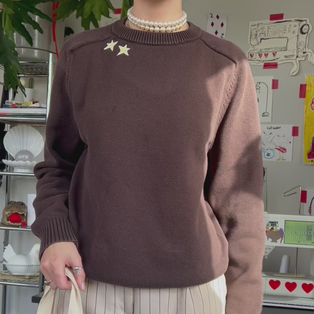 
                      
                        Load and play video in Gallery viewer, Subtle gator &amp;amp; stars sweater!(Medium)
                      
                    