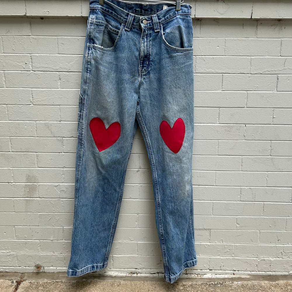 
                      
                        Appliqué heart knee cargo jeans
                      
                    