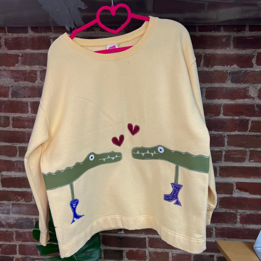 
                      
                        Gator smooch crew
                      
                    